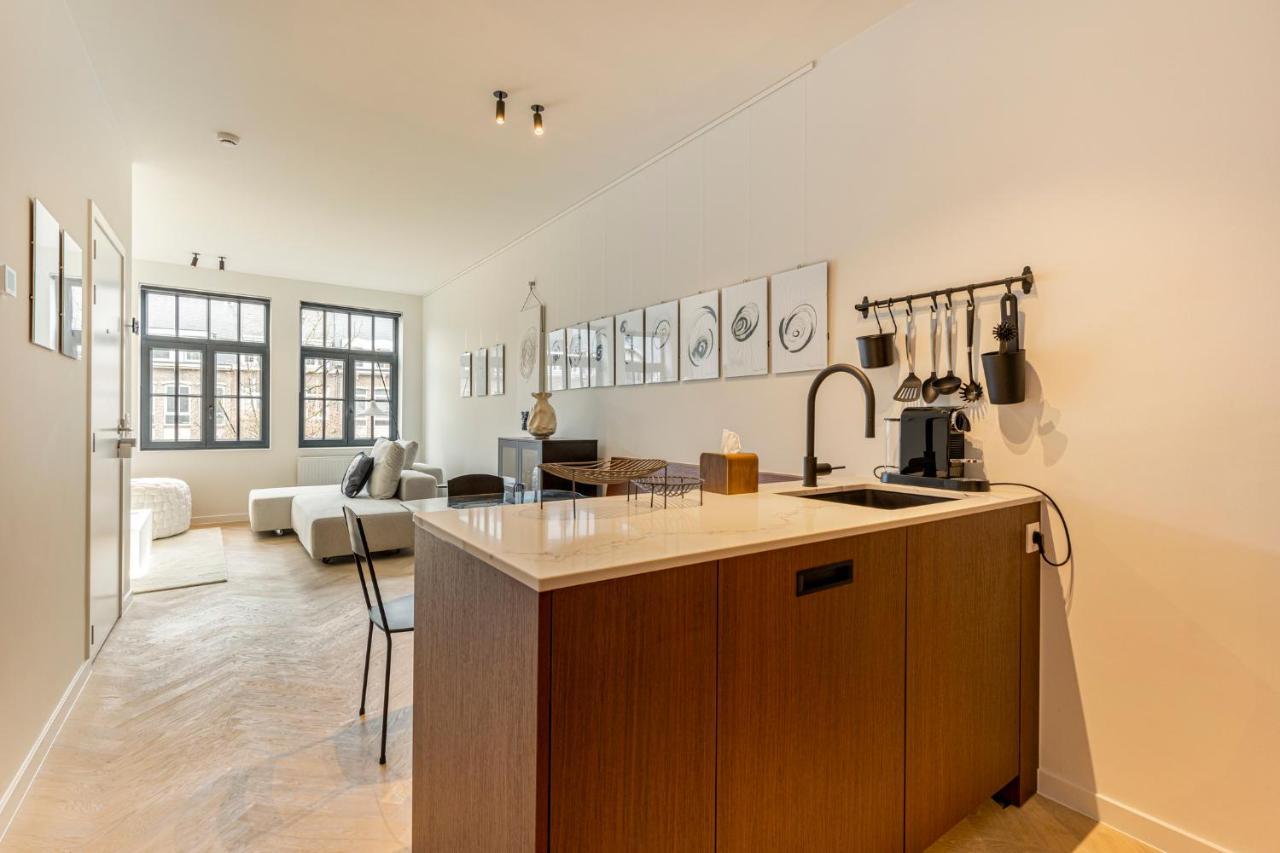Ferienwohnung Vrijdagmarkt By Lit D'Art Antwerpen Exterior foto